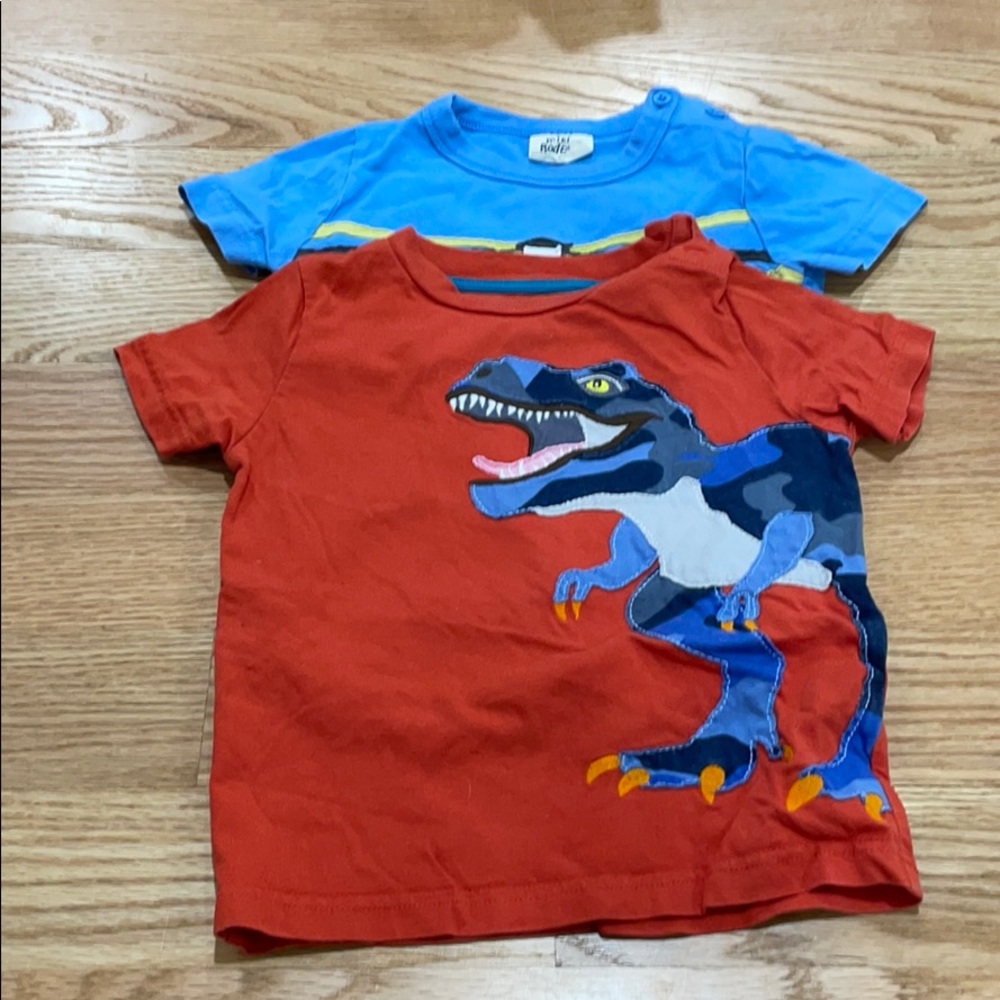 Lot of 2 boys Mini Boden tops. Size 1 1/2-2 yr.